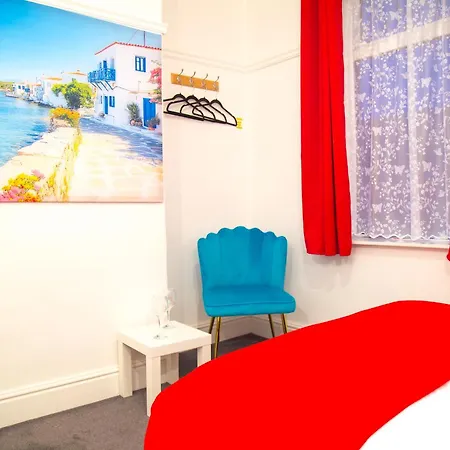 Nyaraló Lucky 7 - Near Bae, Docks, Lakes, - Ideal For Trade And Families - 2 Bedrooms - One Double Bed In Each Bedroom - Max 4 Guests Barrow-in-Furness